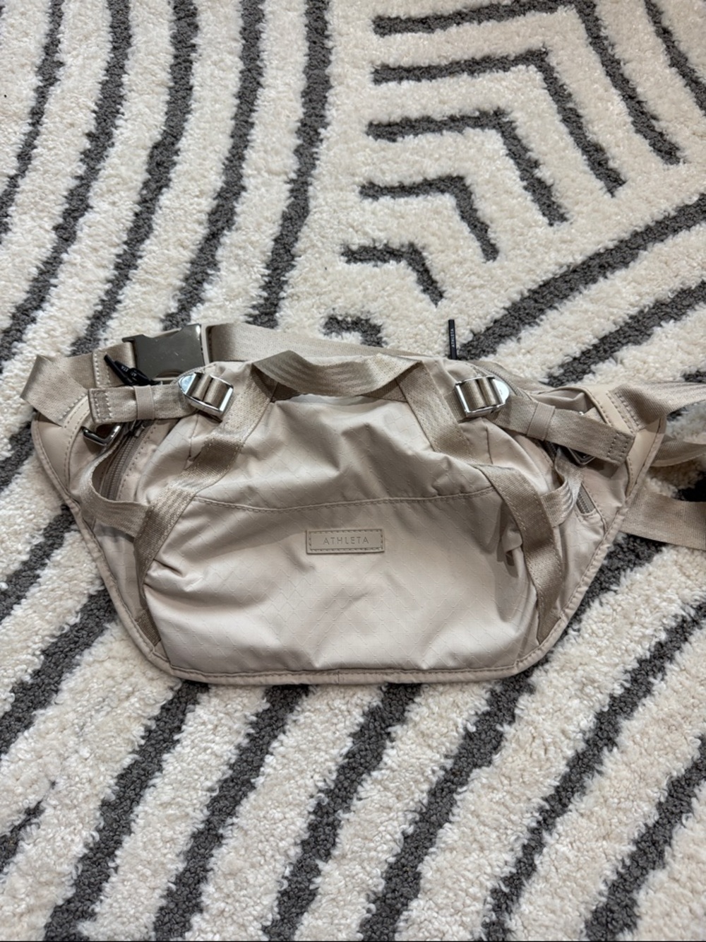 Athleta Excursion Belt Bag